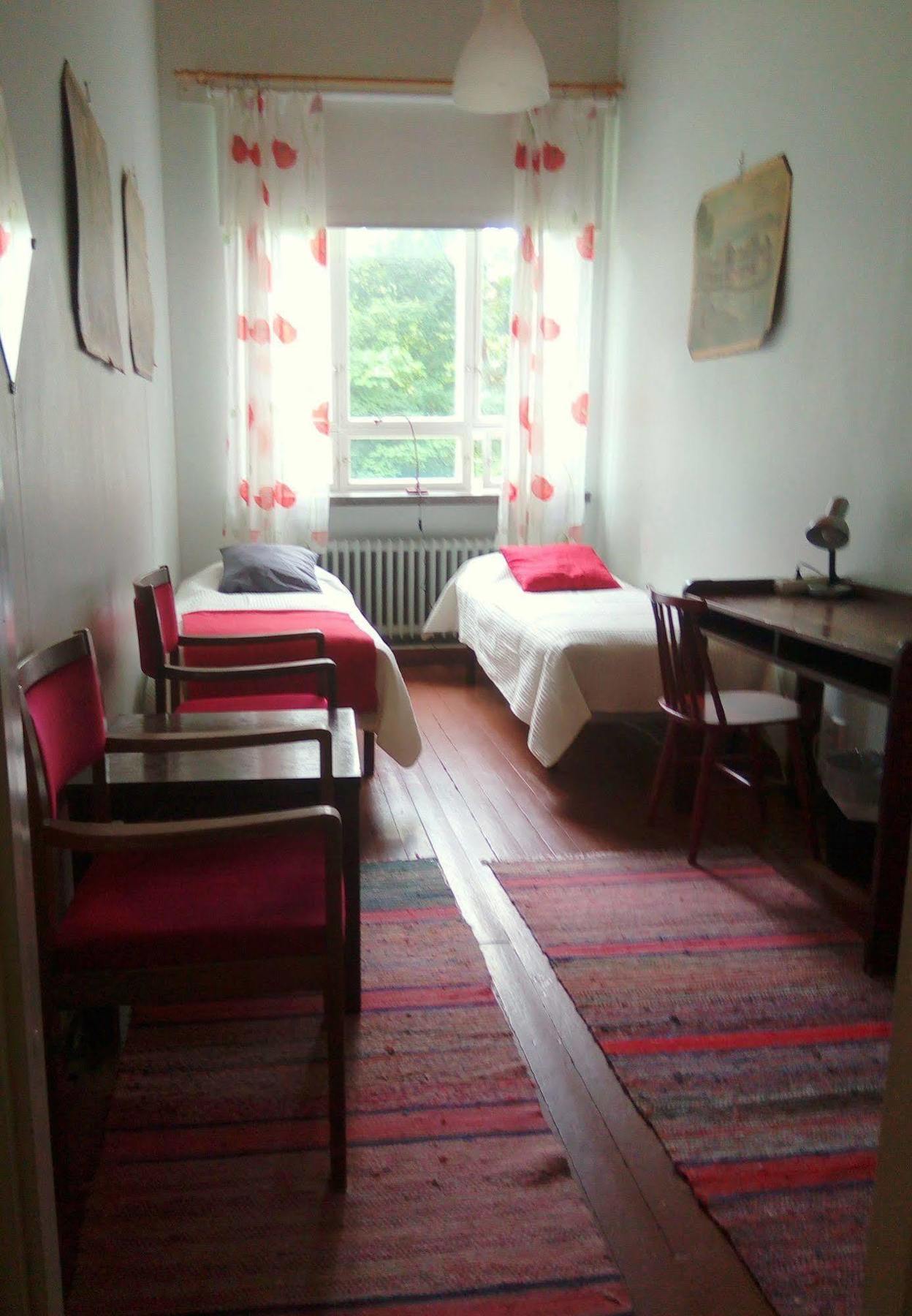Kolinkylä Vanhan Koulun Majatalo-Old School Guest House מראה חיצוני תמונה